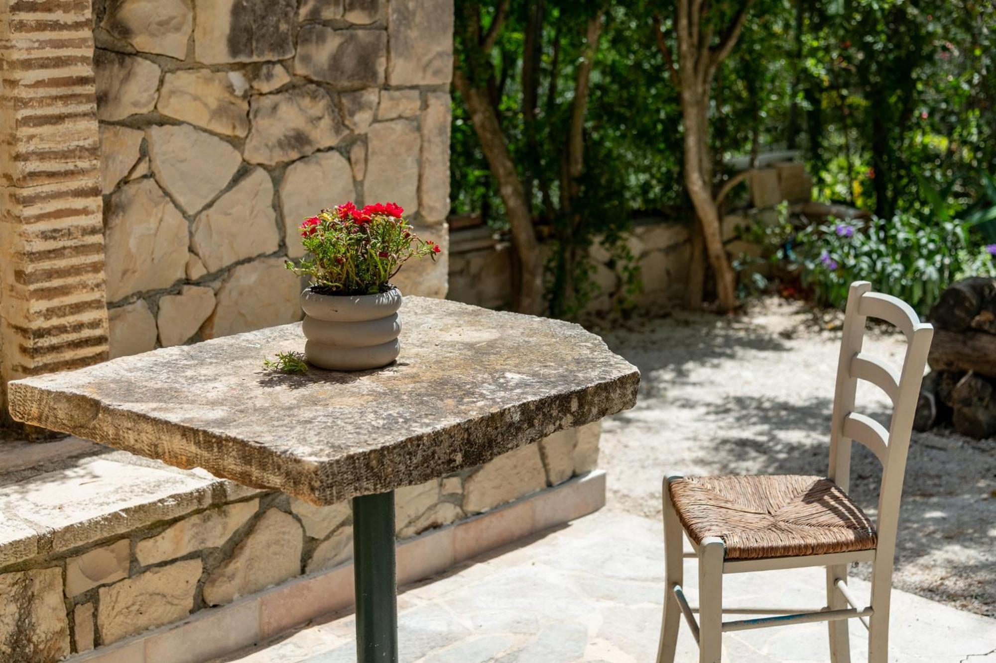 Orama Stone Apartments - Authentic Hospitality In A Historical Location, By Zantewize ภายนอก รูปภาพ
