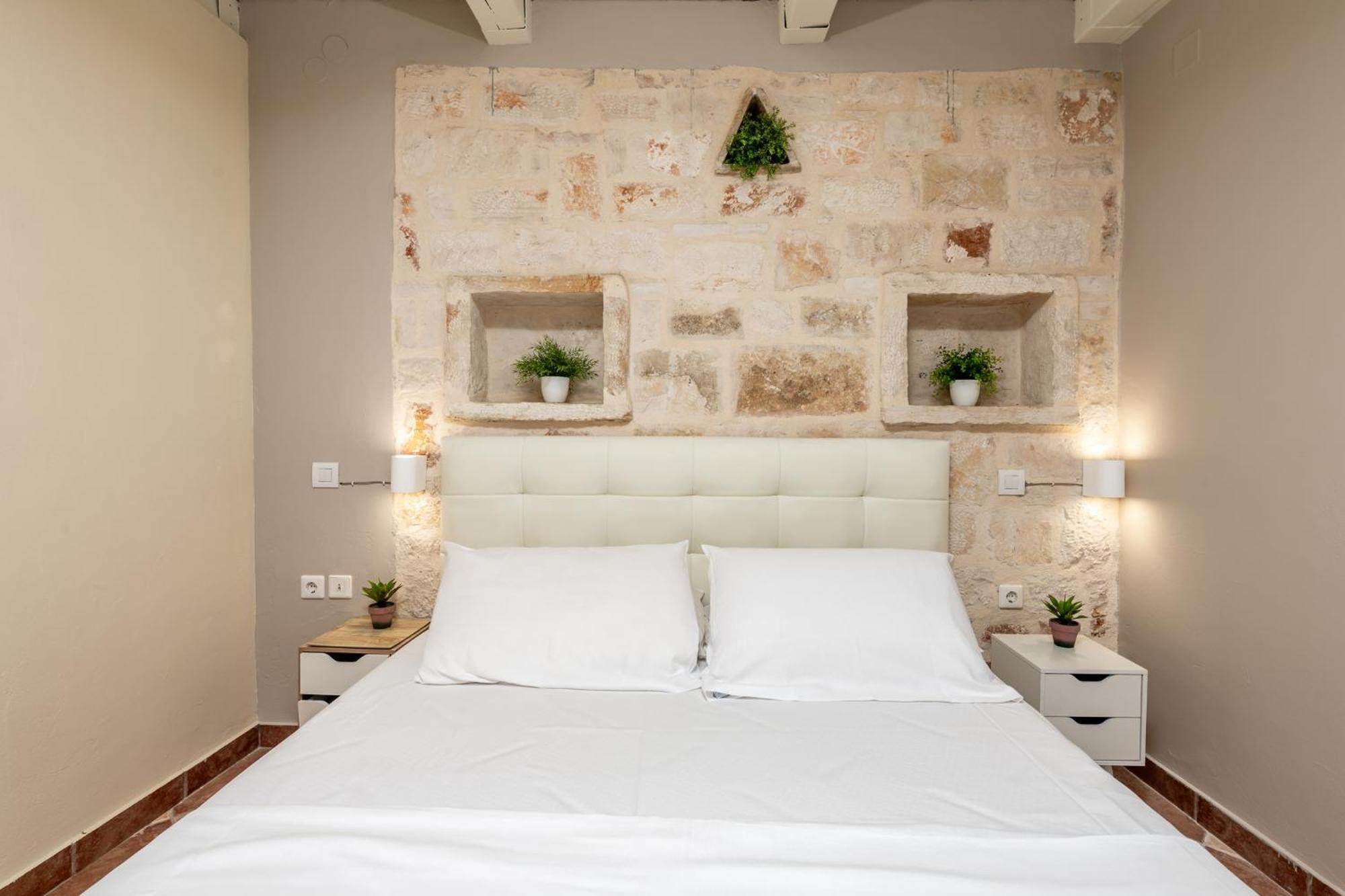 Orama Stone Apartments - Authentic Hospitality In A Historical Location, By Zantewize ห้อง รูปภาพ